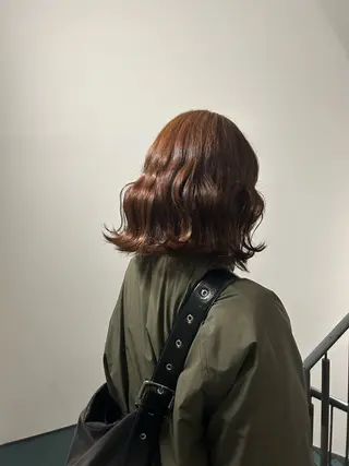 カラー 杏 華のヘアスタイル