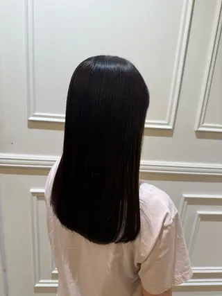カラー 梅森 彩花のヘアスタイル