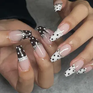 ネイル IROHA NAIL Kurumi🪽🫧のネイルデザイン