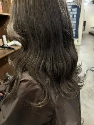 セミロング カラー Rino kanayama所属・Rino 金山 / 宮澤 萌のヘアスタイル