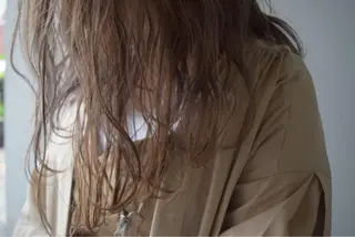 ミディアム カラー ハイトーンカラー RYUのヘアスタイル