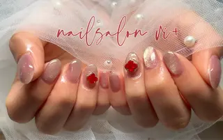 ネイル nailsalon vi+新人LiLiのネイルデザイン