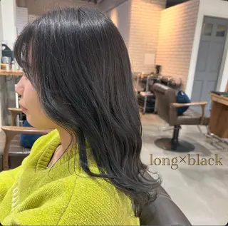 ロング カラー Eri .のヘアスタイル