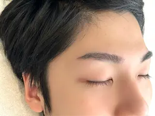 アイブロウ CLUTCH阿倍野 🥨マエ トモヨ☕️のマツエク・マツパデザイン