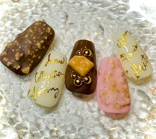 ネイル ネイルサロンエレノア所属・田端 笑理菜のネイルデザイン