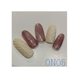 ネイル 園 寛子 （ネイリスト）のネイルデザイン