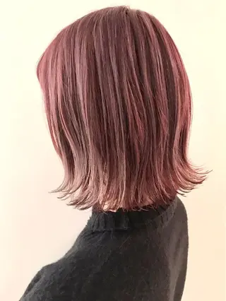 ミディアム ☀️コミヤマミユ☀️ /パーマ/ハイトーンのヘアスタイル