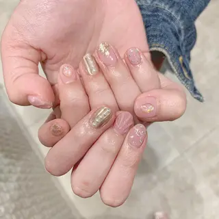 ネイル Kanon 🤍のネイルデザイン