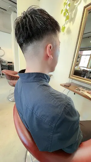 メンズ オーナースタイリスト 佐藤のヘアスタイル