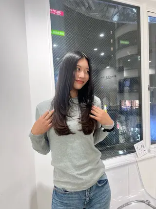 ロング カットモデル募集新宿 MOMOKA🍑のヘアスタイル