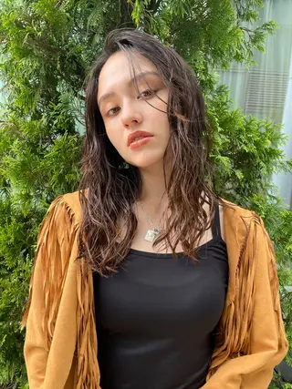 セミロング レイヤーパーマ 外山貴章のヘアスタイル