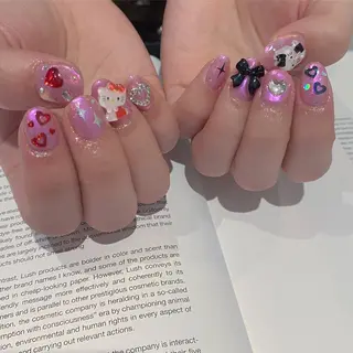 ネイル BONNIE所属・BONNIE MIKIのネイルデザイン