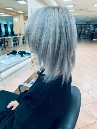 ミディアム 🐺ウルフカット🐺 井上蓮太のヘアスタイル