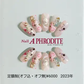 ネイル Nail Aphroditeのネイルデザイン