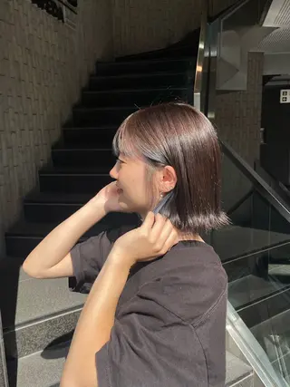 ショート カラー FLIP B　AVEDA所属・中西 瑠那のヘアスタイル