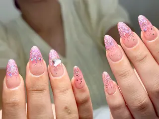 ネイル MEest Beauty Studio所属・Junn Nailのネイルデザイン