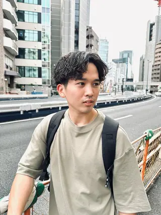 ミディアム パーマ メンズ 💈メンズパーマ💈 ナカザワ リョウのヘアスタイル