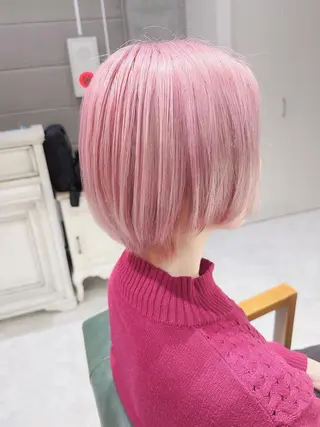 ショート ヘアアレンジ Days 透明感カラーのヘアスタイル