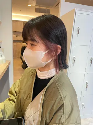 ショート カラー akane .のヘアスタイル