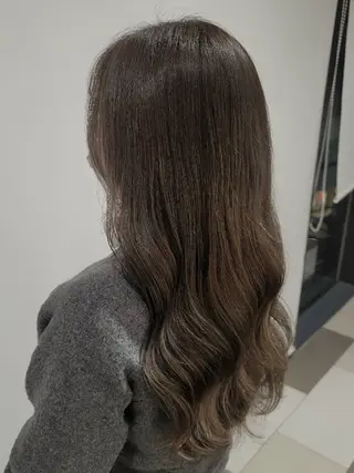 ロング カラー 無料カットモデル/ セット/COCOKAのヘアスタイル