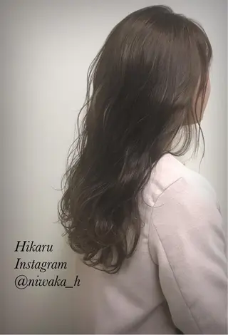 セミロング カラー エリアNo.1カラー ⭐️hikaru⭐️のヘアスタイル