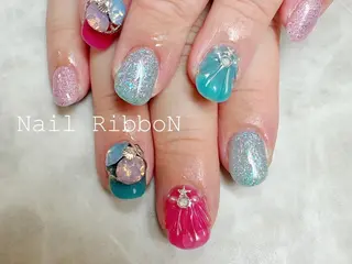 ネイル ネイルリボン 受付スタッフのマツエク・マツパデザイン