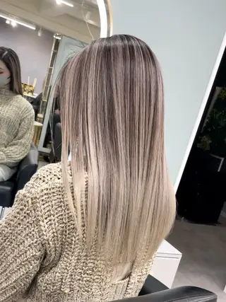 セミロング senjyu GINZA所属・バレイヤージュ/ハイ ライト/庄司鉄平のヘアスタイル