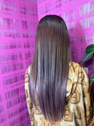 ロング 横山 千春のヘアスタイル