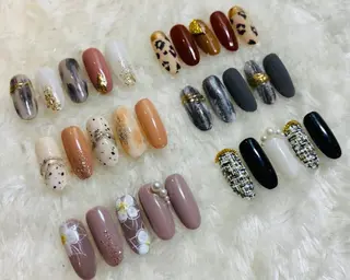 ネイル 【やり放題専門店】 スカルプ&長さ出しのネイルデザイン