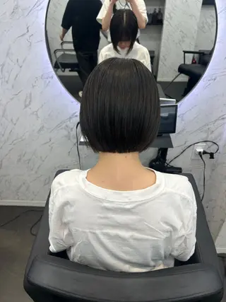 ショート 艶カラー 🇰🇷💎MIUのヘアスタイル
