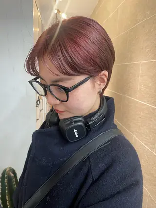 ショート ナリタ ミユウのヘアスタイル