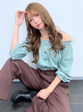 ロング カラー 柿本拓【全席完全個室 ログネオン】のヘアスタイル