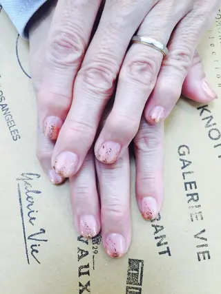 ネイル スズキ シオリのヘアスタイル