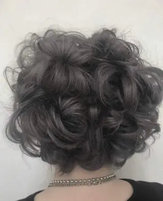 ヘアアレンジ B.Chance所属・大友 琴羽のヘアスタイル