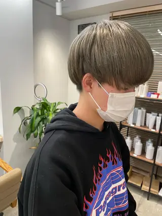 カラー メンズ ior北千住【イオール】所属・YU(ハイトーン/ ブリーチカラー)のヘアスタイル