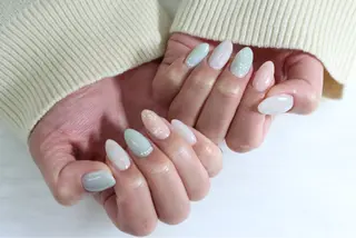 ネイル カラーズビューティサロン所属・石井 桃子のネイルデザイン