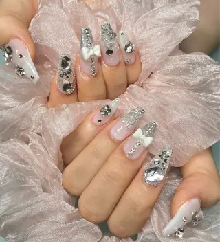 ネイル salon Dahlia所属・サロンダリア Naoのネイルデザイン