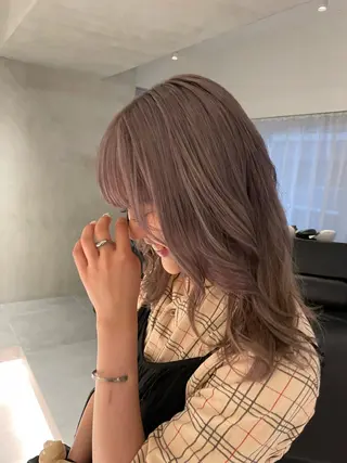 セミロング カラー 🪞透けhair 🪞honokaのヘアスタイル