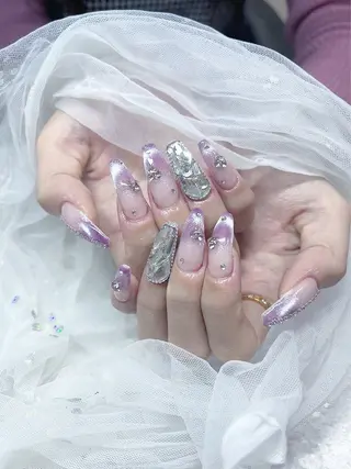 ネイル Minami 🍓のネイルデザイン