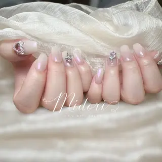 ネイル M eiのネイルデザイン