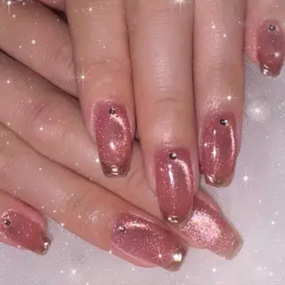 ネイル LUANA所属・LUANA ジュリのネイルデザイン