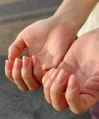 ネイル salon de clea (クレア)所属・秋山 あゆみのネイルデザイン