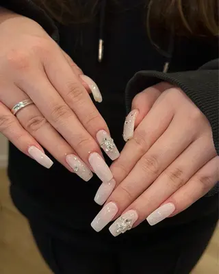 ネイル Nes.Nail所属・Miyagi Asamiのネイルデザイン