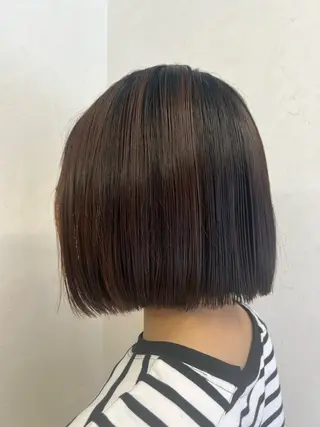 ミディアム カット\カラー延藤 幸花のヘアスタイル