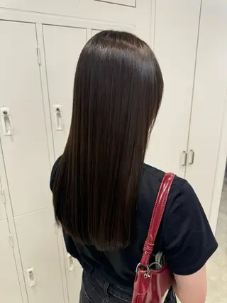 ロング LENORA所属・谷 優梨のヘアスタイル