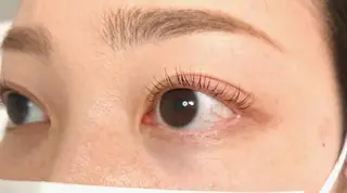 マツエク・マツパ 口コミ高評価🌠眉と まつ毛の専門MIKIのマツエク・マツパデザイン