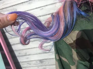 セミロング カラー la fith所属・rico_by ヘアとアイブロウのヘアスタイル