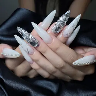 ネイル YURI NAILのネイルデザイン