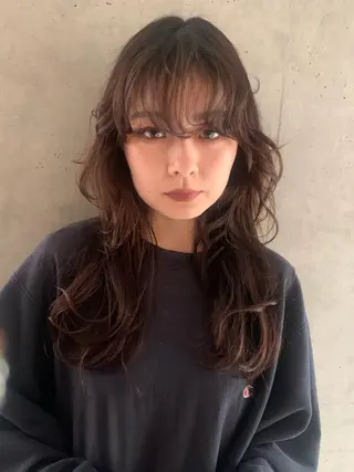 ロング ラベンダー/レイヤー スタイル🤎mamiのヘアスタイル