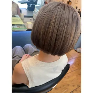 ショート カラー Lagom なかだのヘアスタイル